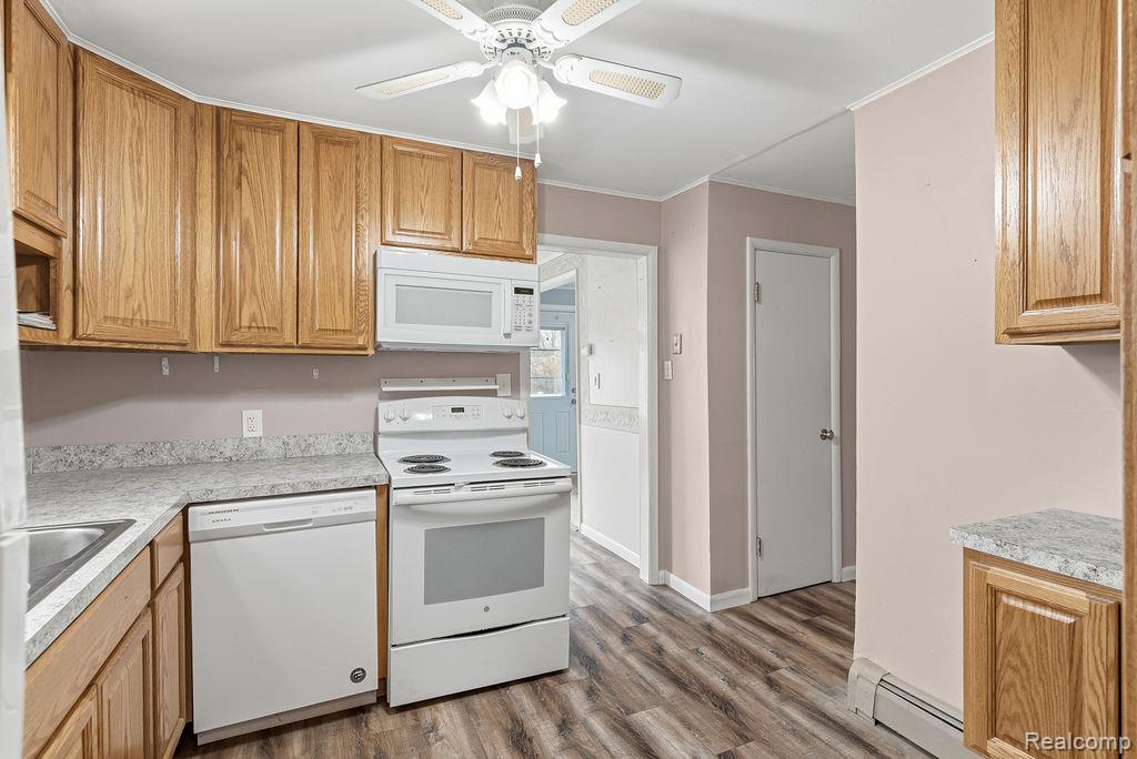 5101 Kendall Drive, Burton, MI 48509 — Photo 14