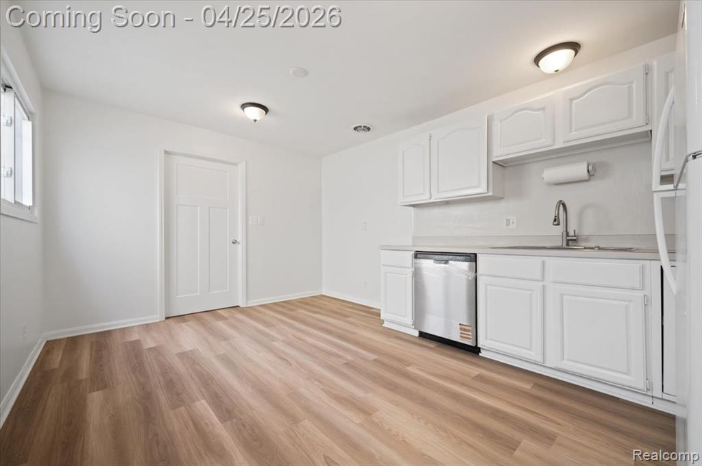 1588 Garfield Avenue, Lincoln Park, MI 48146 — Photo 12