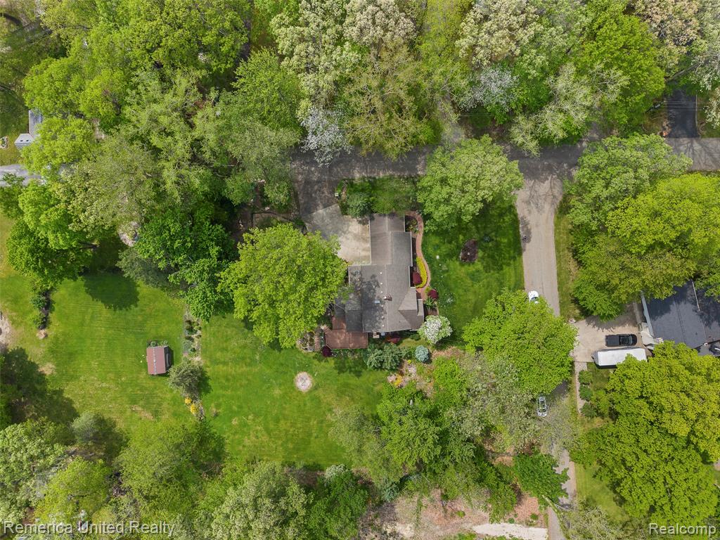 4375 Irene Drive, Howell, MI 48843 — Photo 17
