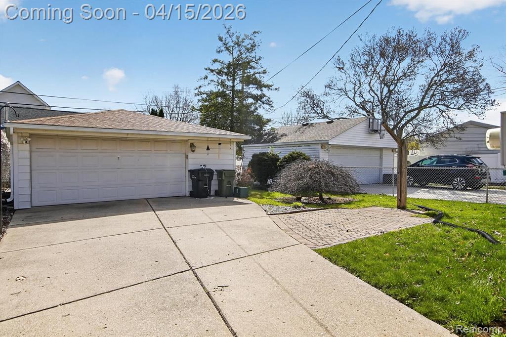 7693 Larme Avenue, Allen Park, MI 48101 — Photo 28