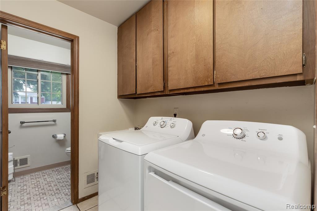 69504 Saxon Drive, Bruce, MI 48065 — Photo 29