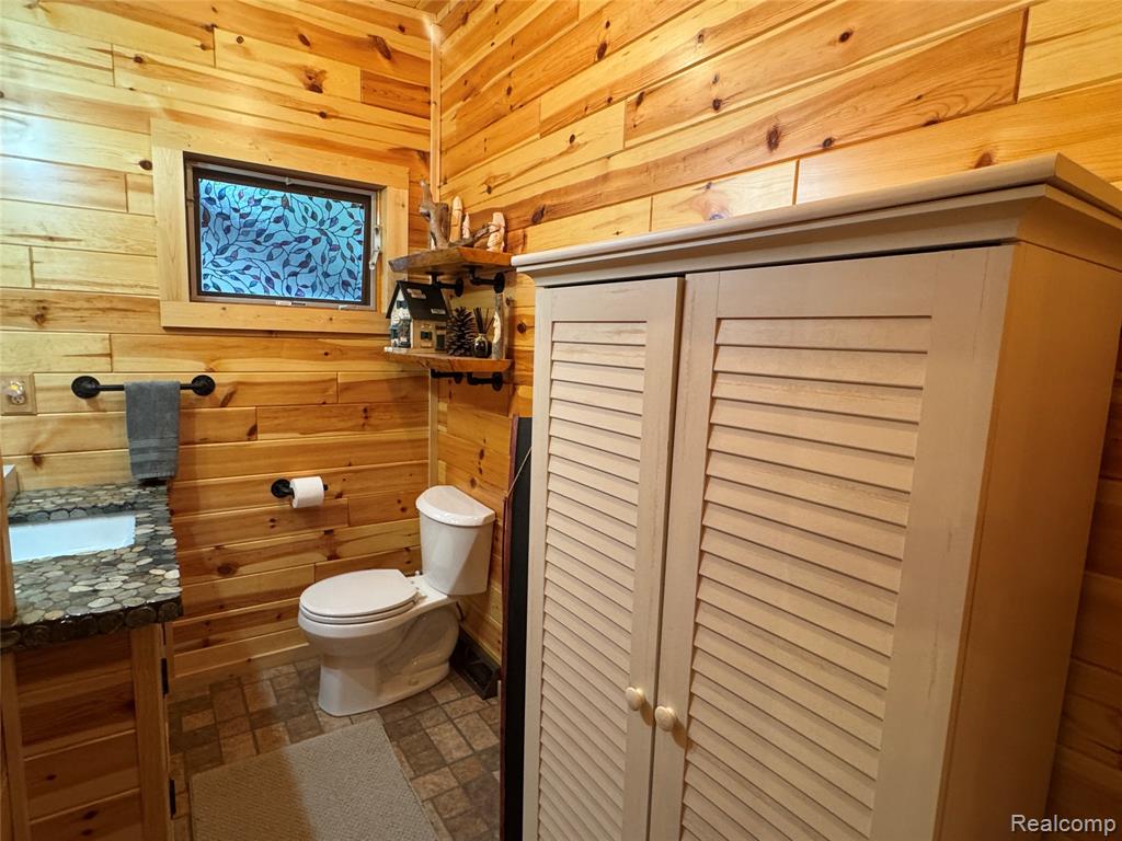5999 Oak Road, Rose City, MI 48654 — Photo 9