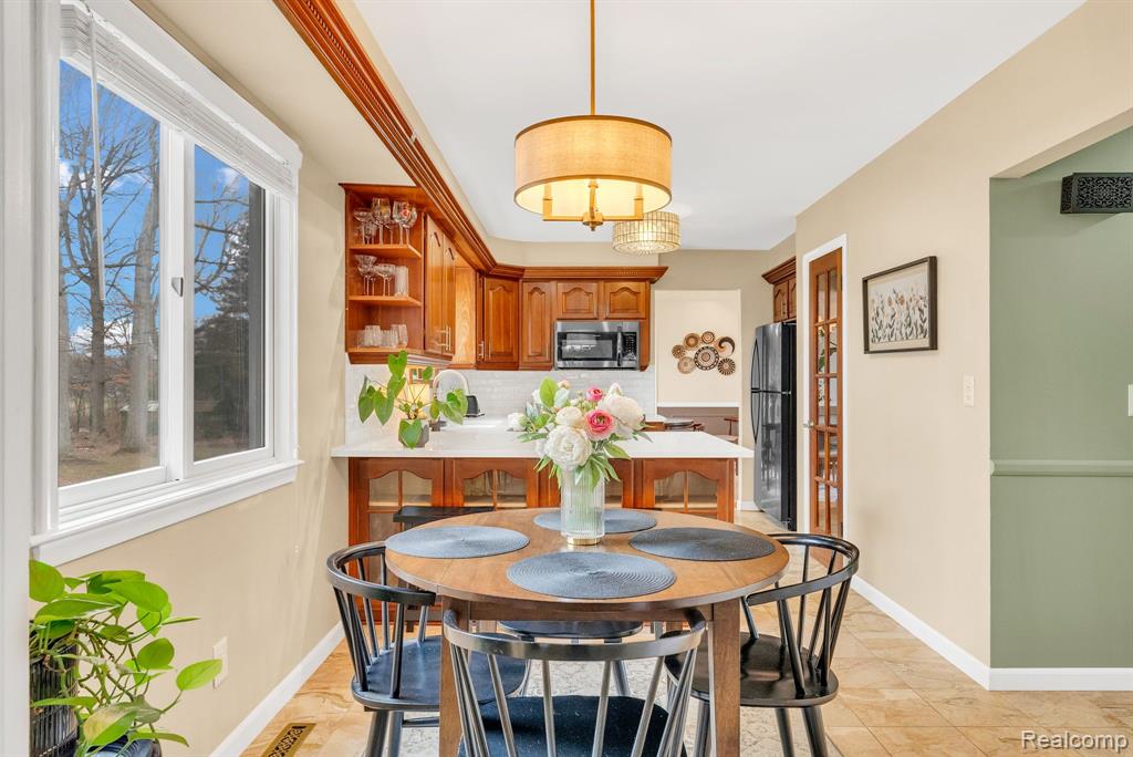 8482 BELLE BLUFF Drive, Grand Blanc, MI 48439 — Photo 26