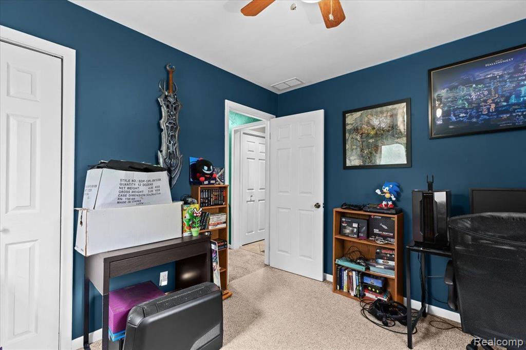 15403 MAXWELL Avenue, Plymouth, MI 48170 — Photo 19