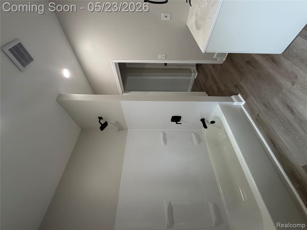 6423 Andersonville Road, Waterford, MI 48329 — Photo 19