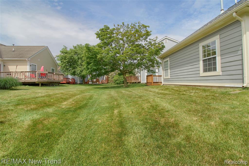 41404 BELDEN Circle, Novi, MI — Photo 30