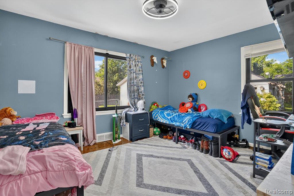 422 N Francis Avenue, Lansing, MI 48912 — Photo 25