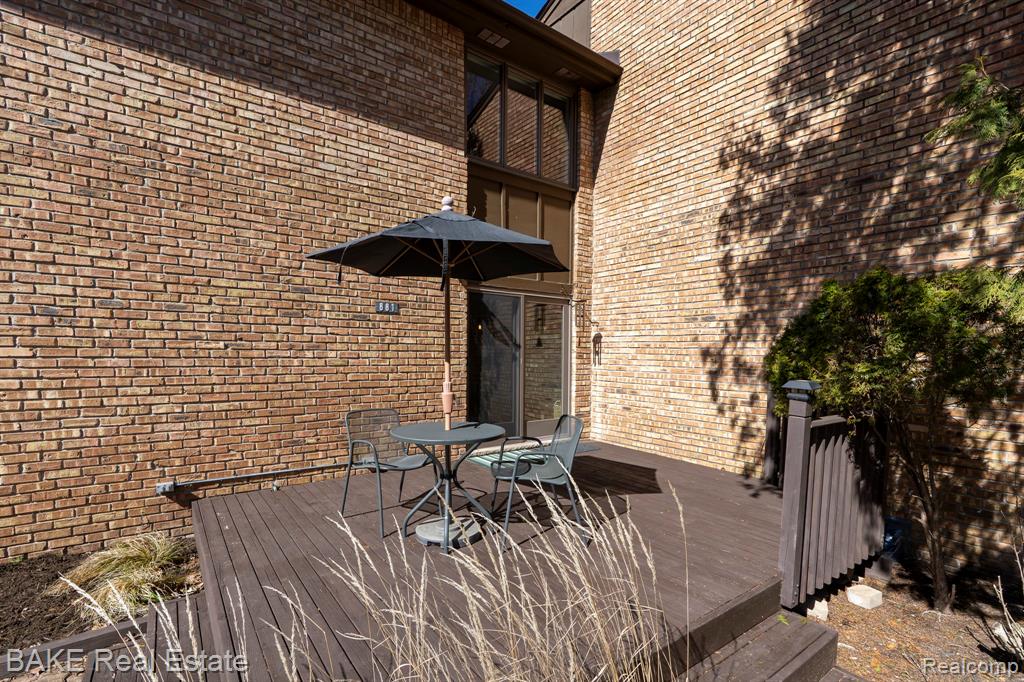 881 Greenhills Drive, Ann Arbor, MI 48105 — Photo 8
