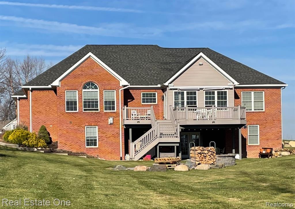 9032 Palmers Way Drive, Fenton, MI 48430 — Photo 44