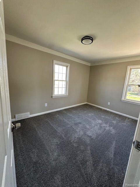 568 E ANNABELLE Avenue, Hazel Park, MI 48030 — Photo 5
