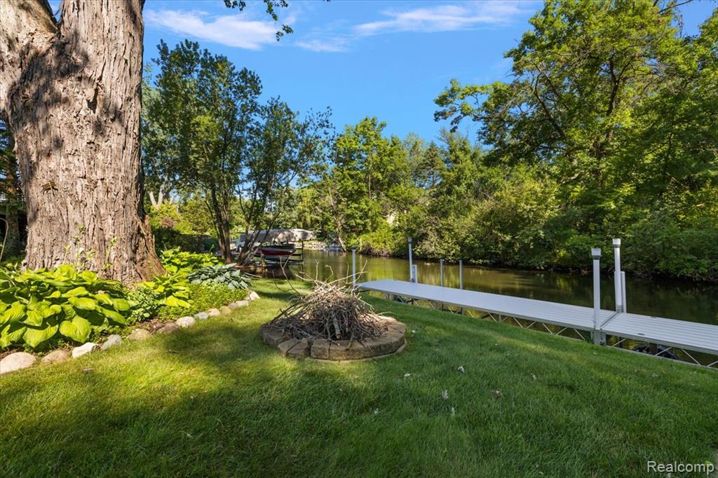 9050 Marilyn Terrace, Commerce Twp, MI 48382 — Photo 50