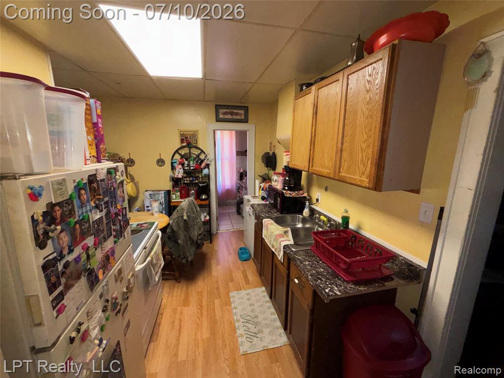 923 10th Street, Port Huron, MI 48060 — Photo 10
