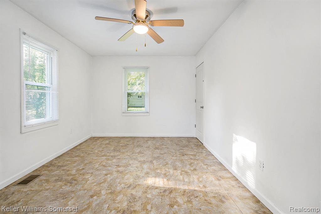 437 Orchard Street, Ypsilanti, MI 48197 — Photo 15