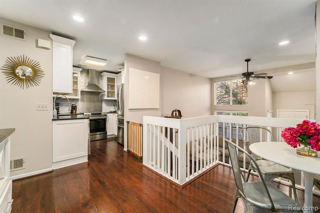 1332 S MAIN Street, Royal Oak, MI 48067 — Photo 9