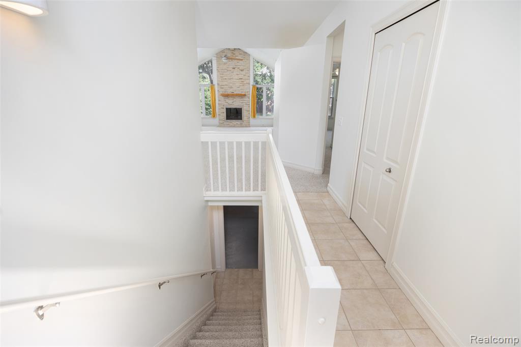 49290 Wayburn Drive, Macomb, MI 48042 — Photo 22