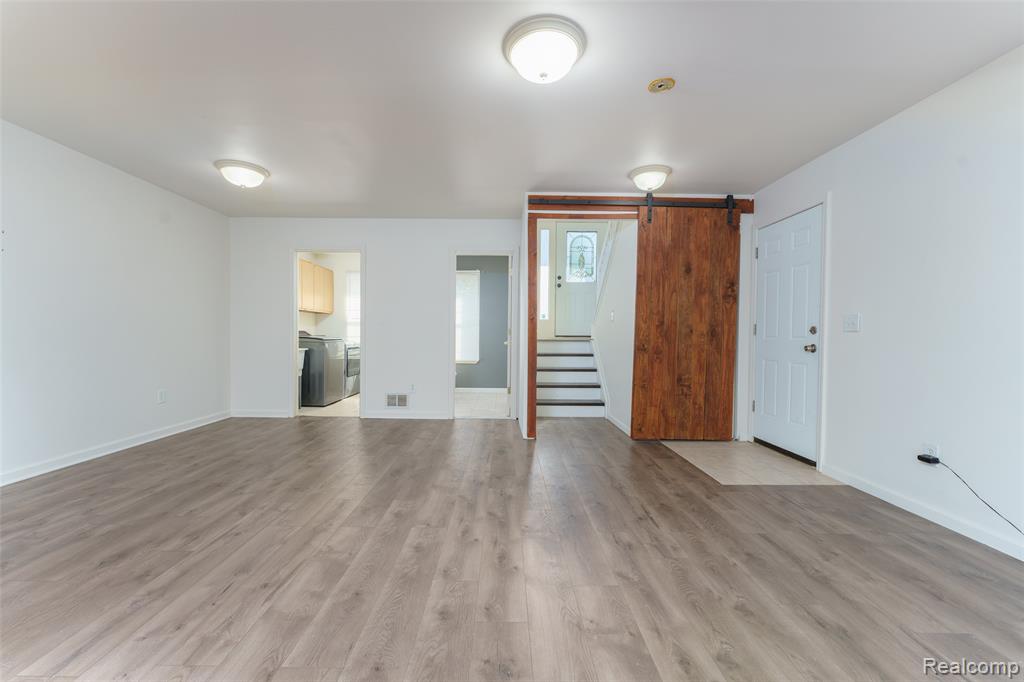 3307 Pond Ridge Drive, Holly, MI 48442 — Photo 22