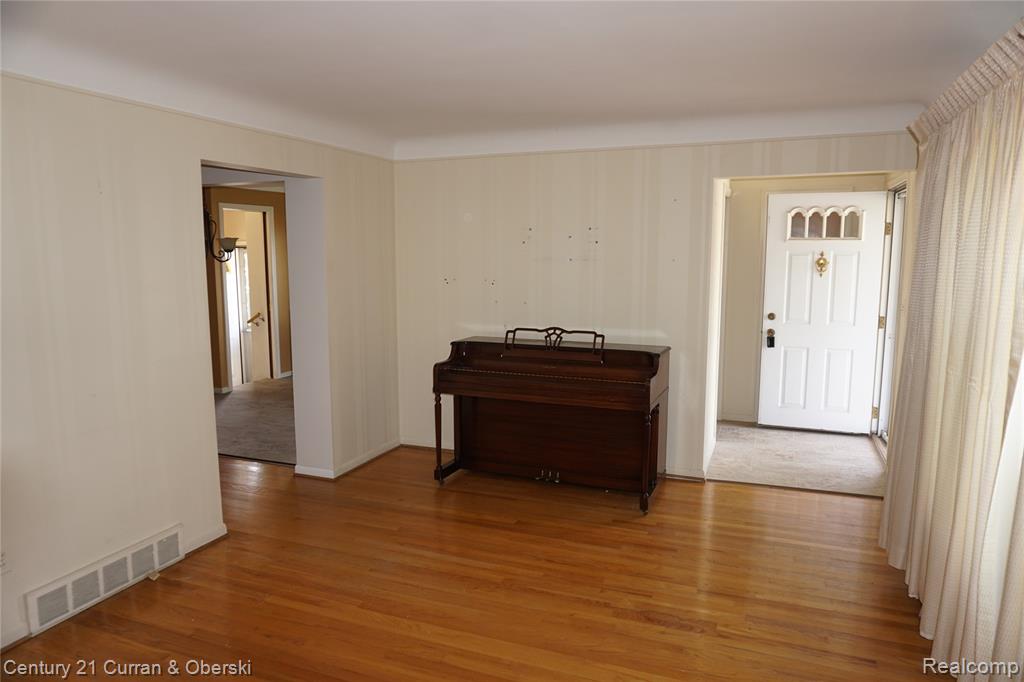 25659 Baldwin Street, Dearborn Heights, MI 48127 — Photo 11