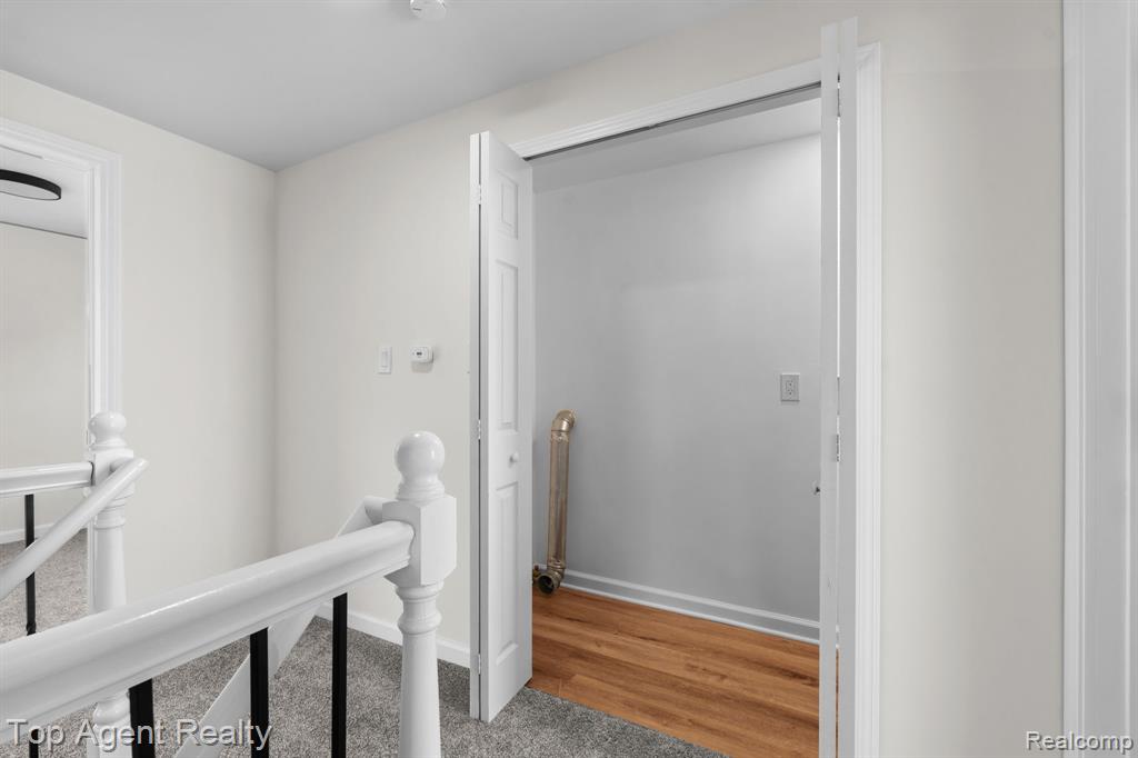 16124 Fielding Street, Detroit, MI 48219 — Photo 29
