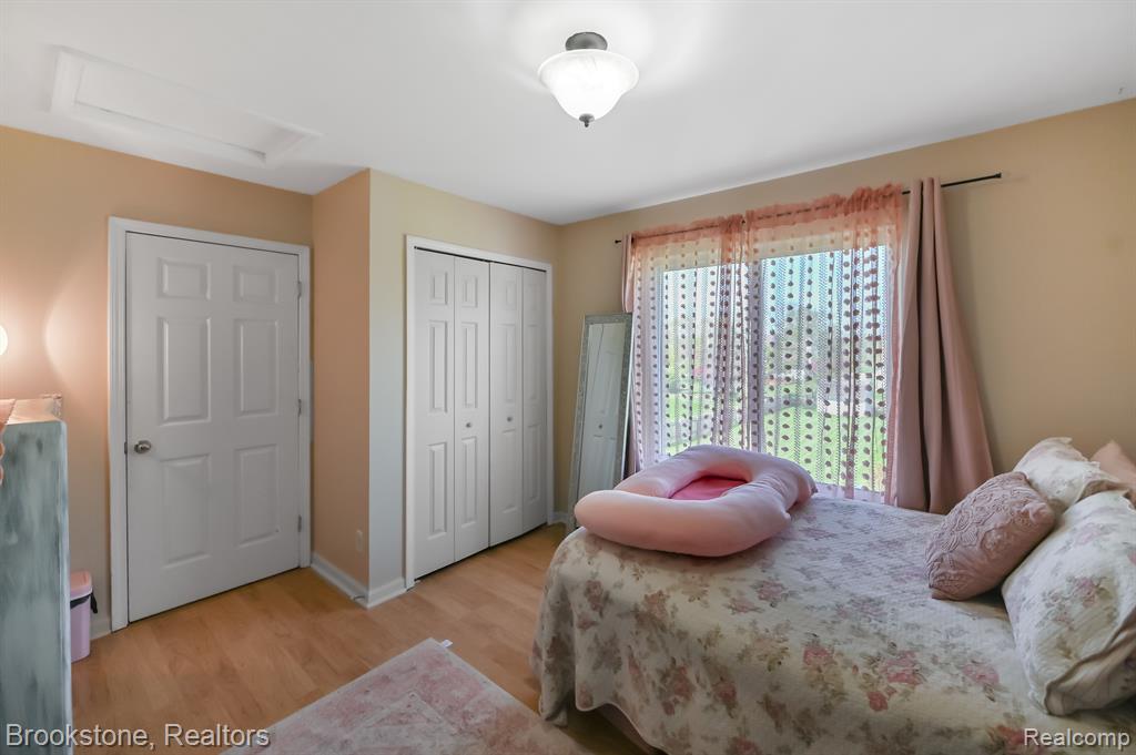 8344 DEER CREEK Court, Grand Blanc, MI 48439 — Photo 21