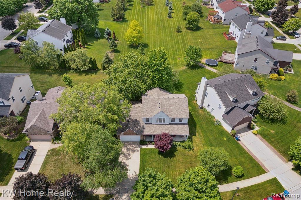 4672 NUTMEG Drive, Ypsilanti, MI 48197 — Photo 58