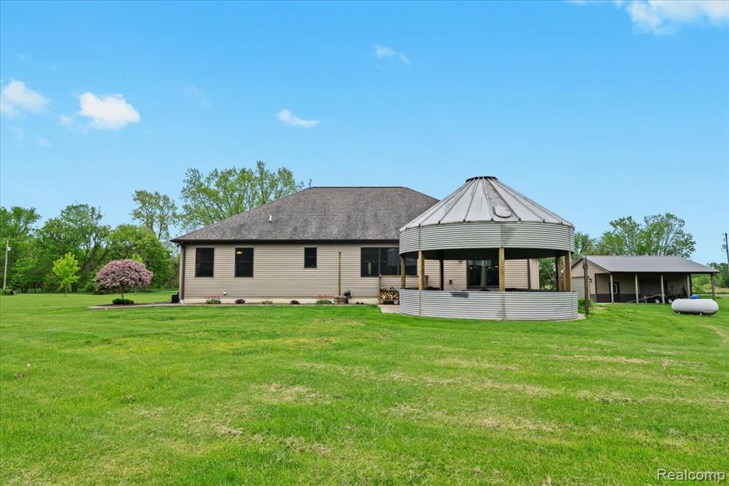 6035 Beard Road, Byron, MI 48418 — Photo 35