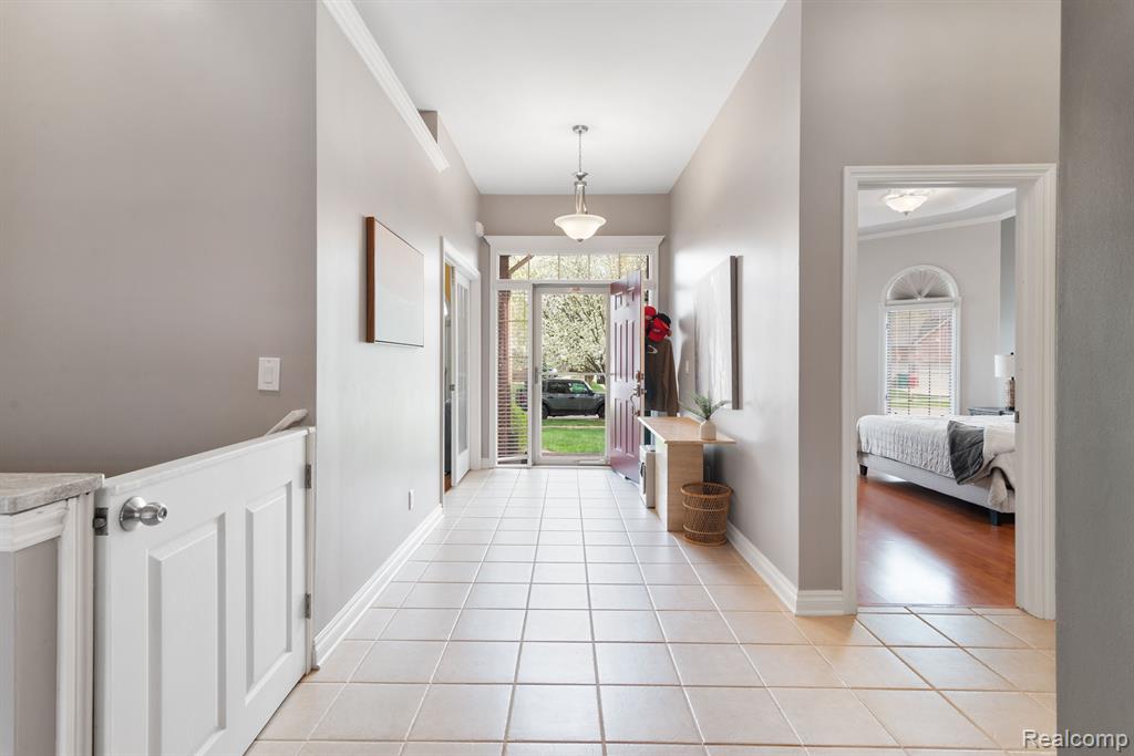 56543 BIRKDALE Drive, Macomb, MI 48042 — Photo 5