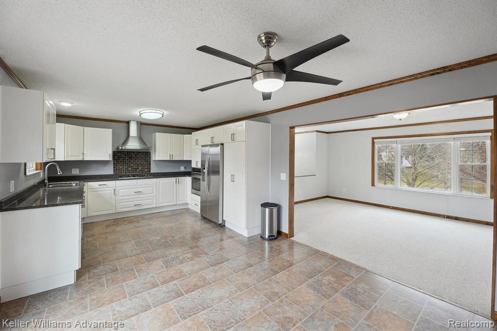 6521 Grand Circle Drive, Brighton, MI 48116 — Photo 10