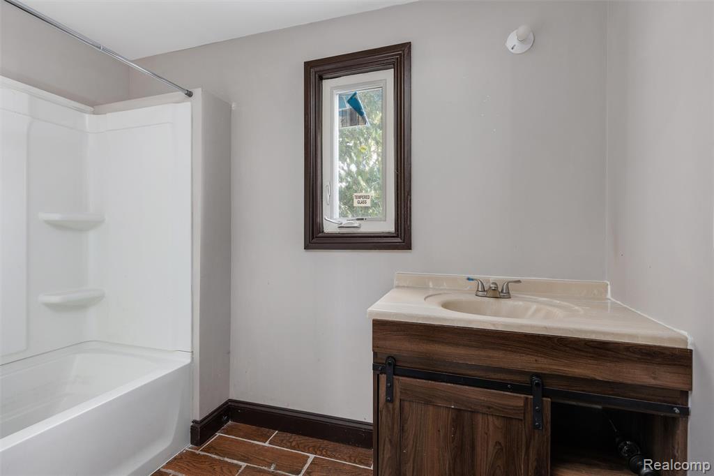 89 Hague Street, Detroit, MI 48202 — Photo 19