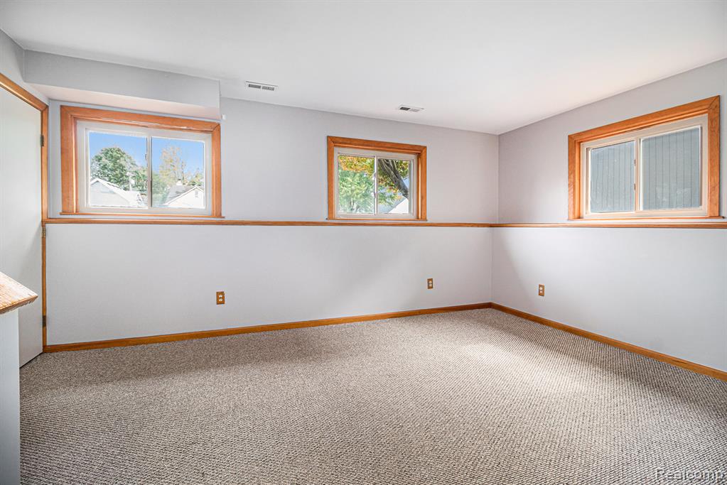 407 N Willard Road, Canton, MI 48187 — Photo 13