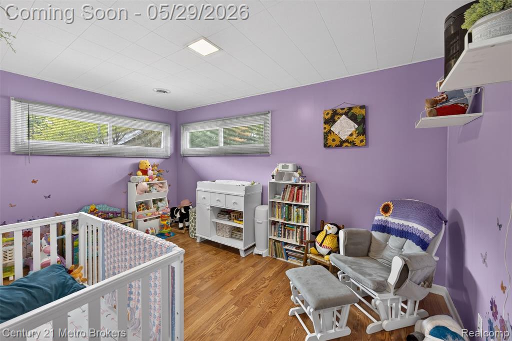985 S Park Street, Highland, MI 48356 — Photo 23