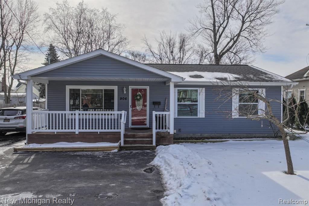 906 MAIN Street, Fenton, MI 48430 — Photo 4
