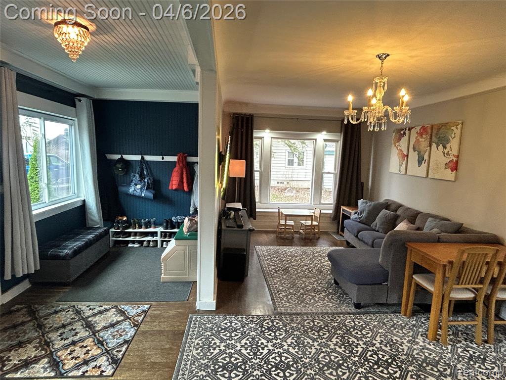 3051 Kenrick Street, Keego Harbor, MI 48320 — Photo 7