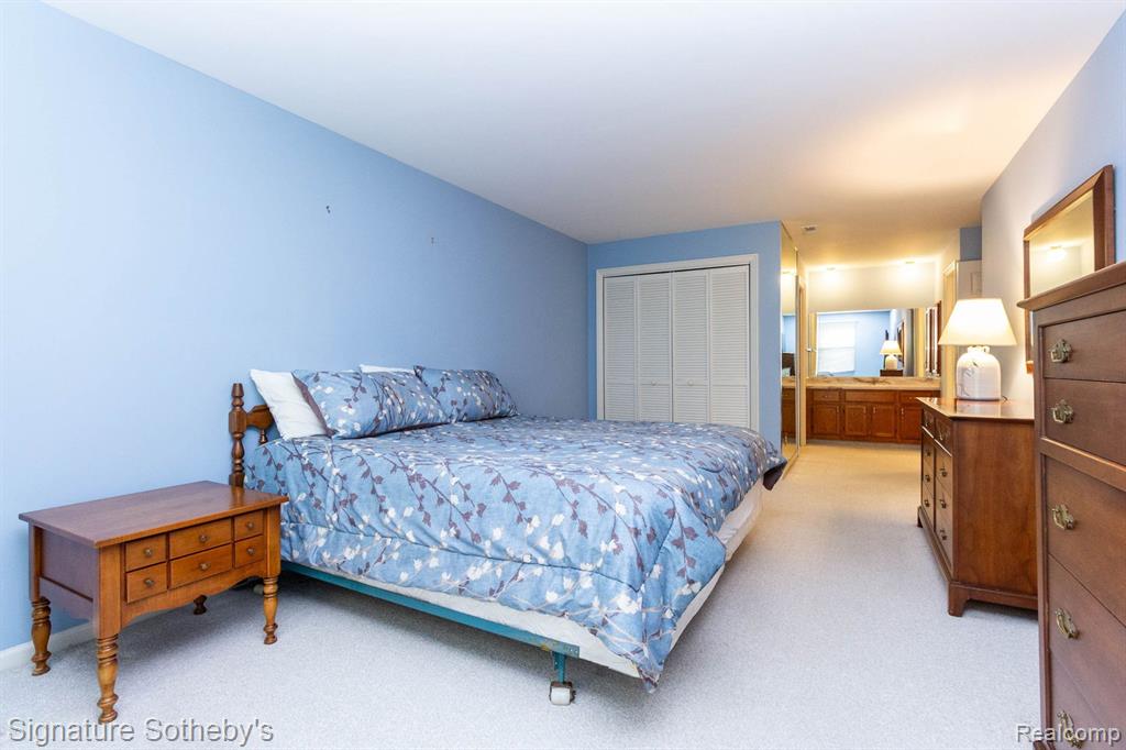 19710 W 13 Mile Road, 101, Beverly Hills, MI 48025 — Photo 21