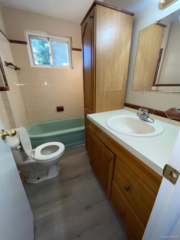 4201 N GENESEE Road, Flint, MI 48506 — Photo 8