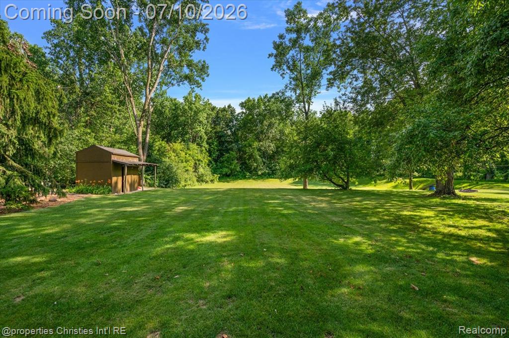 60629 Town Square Street, New Hudson, MI 48165 — Photo 38