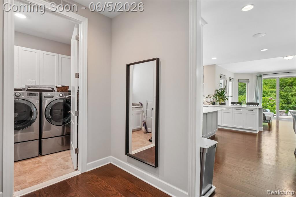 47566 Alpine Drive, Novi, MI — Photo 26
