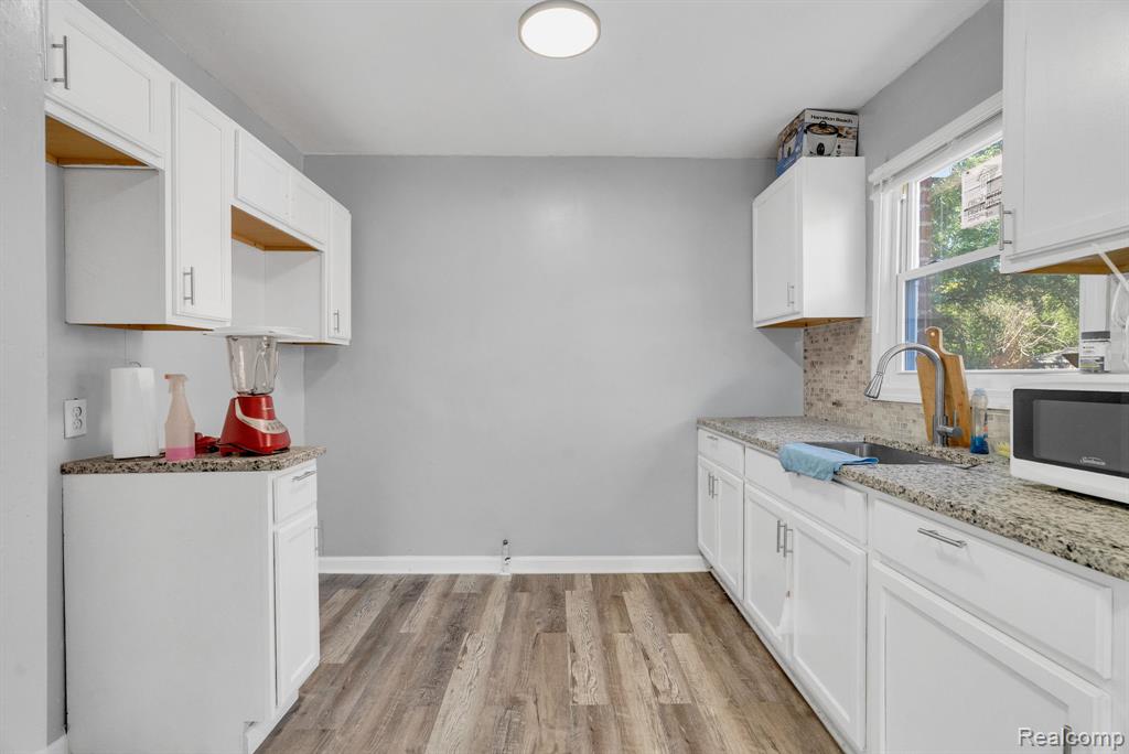 6003 Oldtown Street, Detroit, MI 48224 — Photo 11