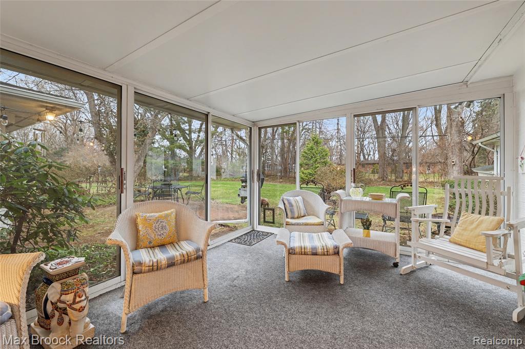 Sunroom out to Yard