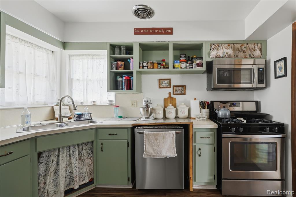 1289 Mulberry Street, Mount Clemens, MI 48043 — Photo 9