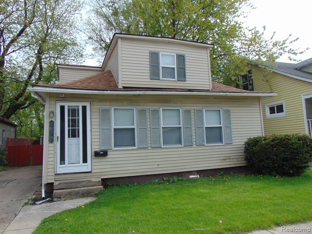 7576 STUDEBAKER Avenue, Warren, MI 48091 — front exterior