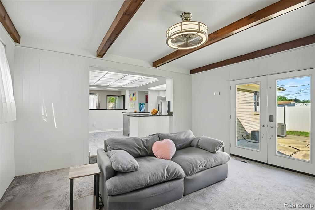 8530 Canal Road, Sterling Heights, MI 48314 — Photo 10