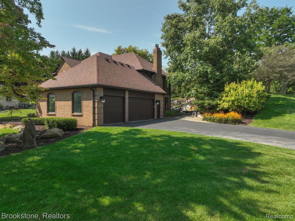 4780 CIDER HILL Drive, Rochester, MI 48306 — Photo 4
