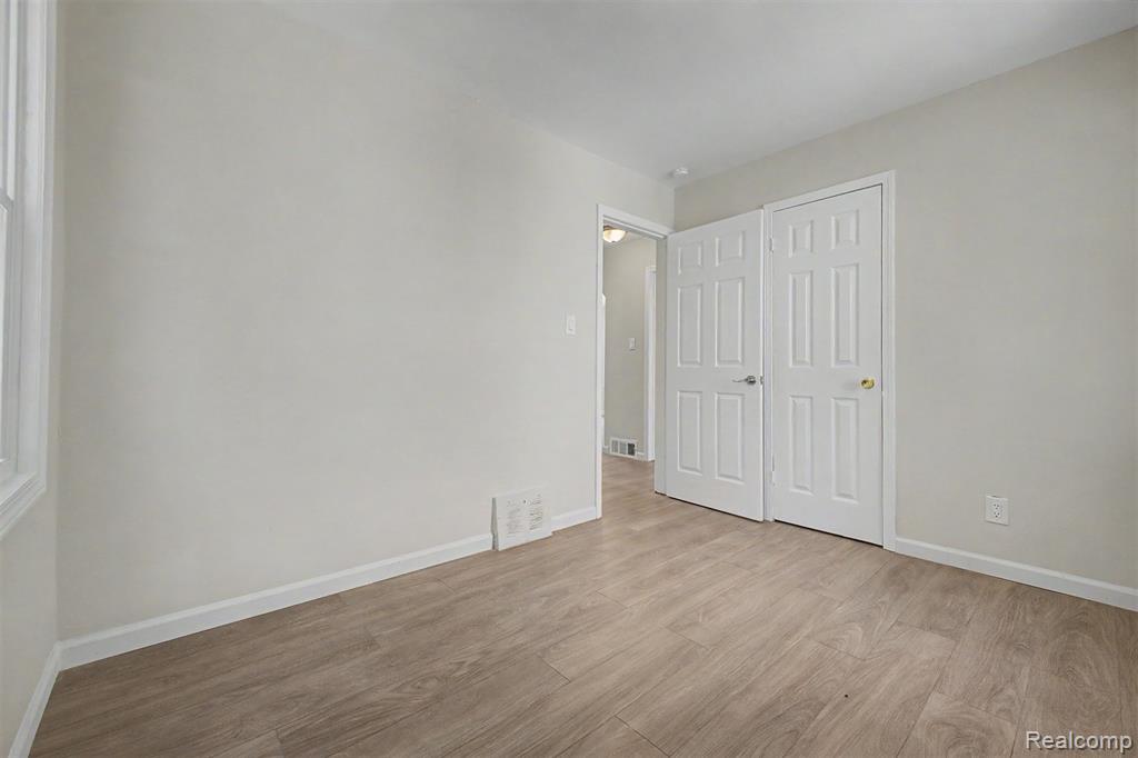 8300 Stout Street, Detroit, MI 48228 — Photo 14