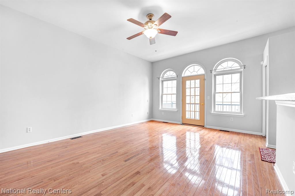39864 ROCKCREST Circle, Northville, MI 48168 — Photo 4