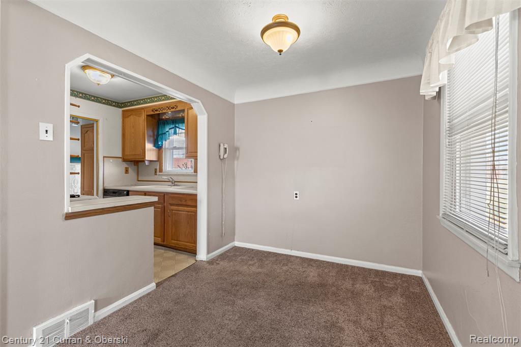 9616 Colwell Avenue, Allen Park, MI 48101 — Photo 11