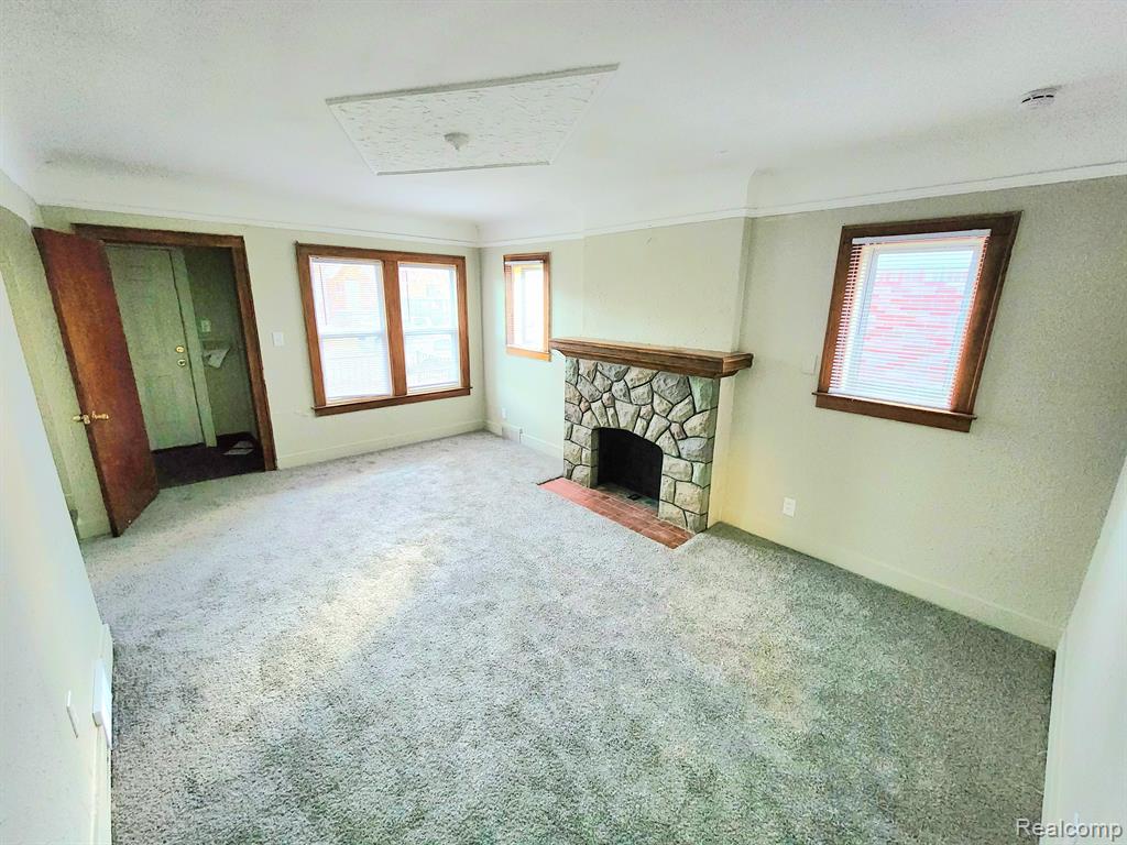 9258 BOLEYN Street, Detroit, MI 48224 — Photo 3