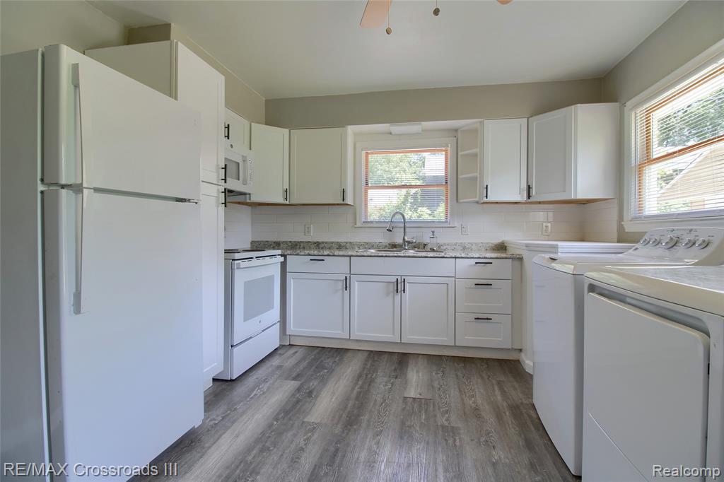 41509 RIGGS Road, Van Buren, MI 48111 — Photo 8