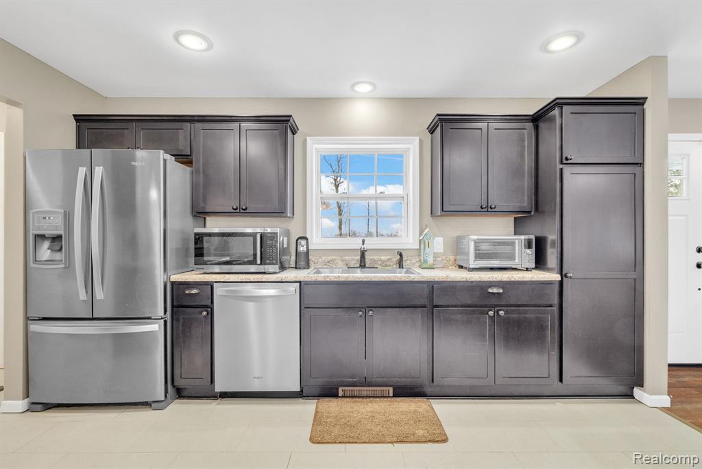 3947 Kilgore Road, Kenockee, MI 48006 — Photo 18