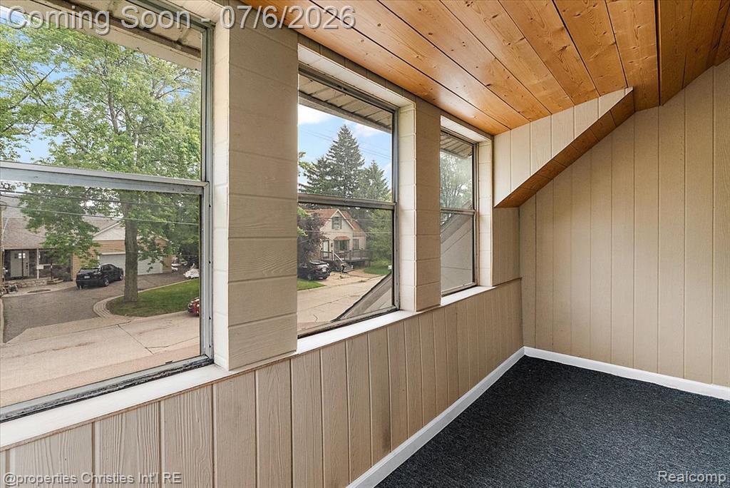 22482 Beach Street, Saint Clair Shores, MI 48081 — Photo 35