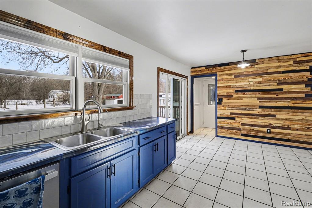 15235 Eddy Lake Road, Fenton, MI 48430 — Photo 9